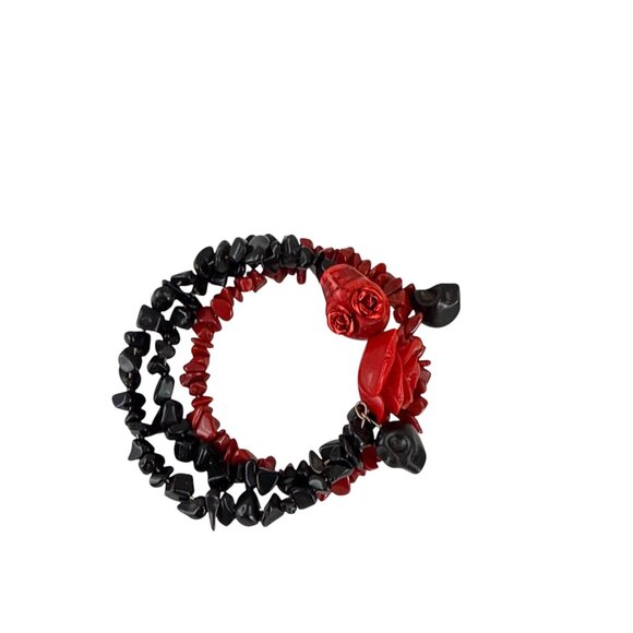 Gothic Red Black Rose Skull Beaded Memory Wire Bracelet Rockabilly Stretch - Picture 3 of 7